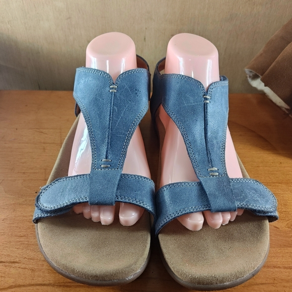 Taos Dark Blue Leather Adjustable Strap Sandals – Women’s Size 10 - Picture 2 of 12